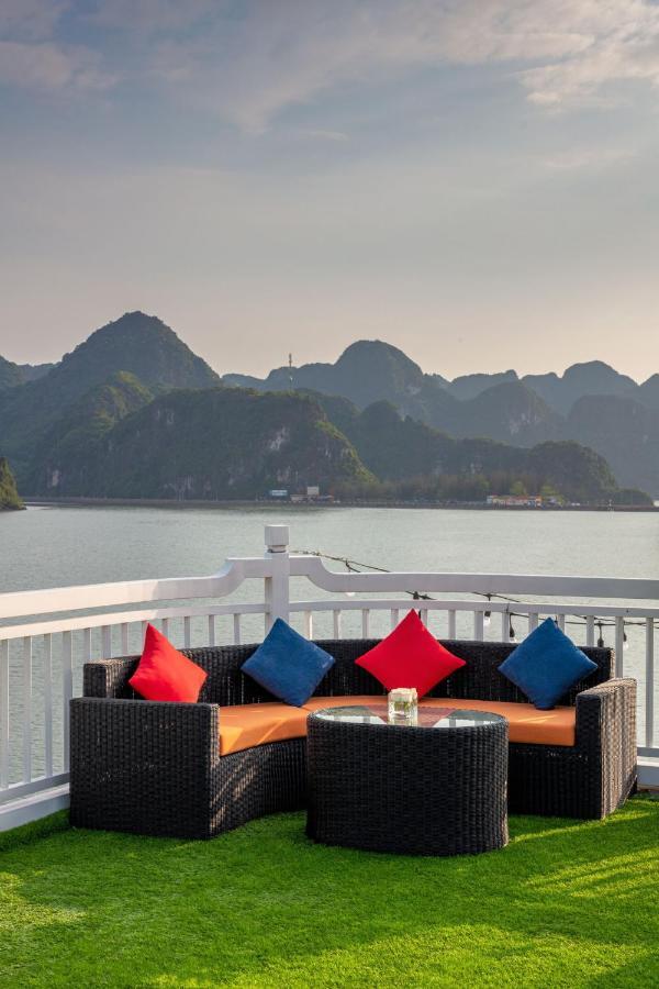 Le Journey Luxury Cruise Hotel Ha Long Exterior foto
